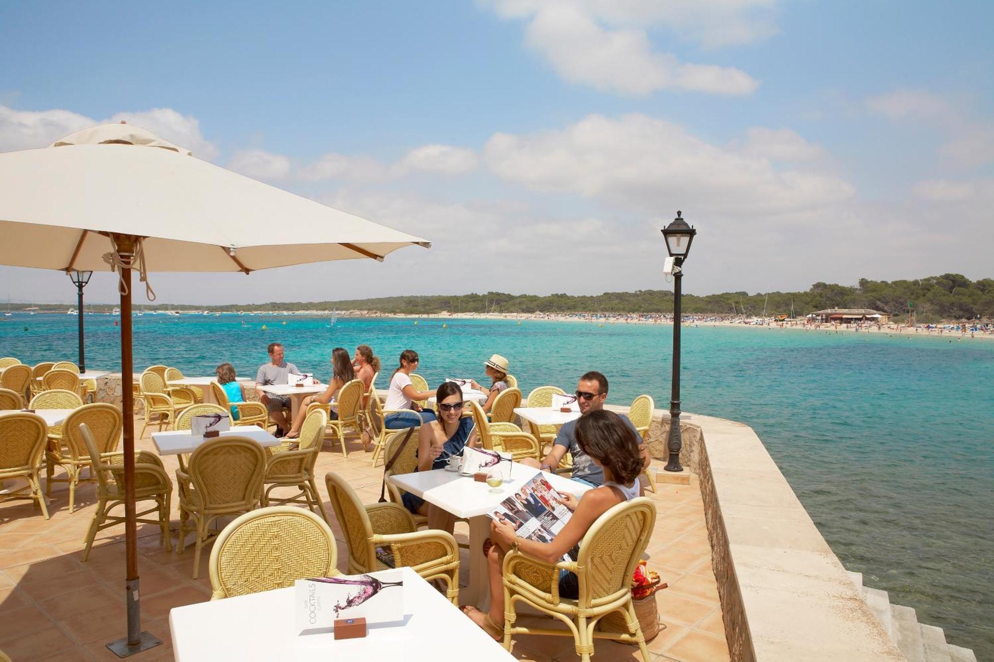Universal Casa Marquesa Colonia de Sant Jordi ภายนอก รูปภาพ